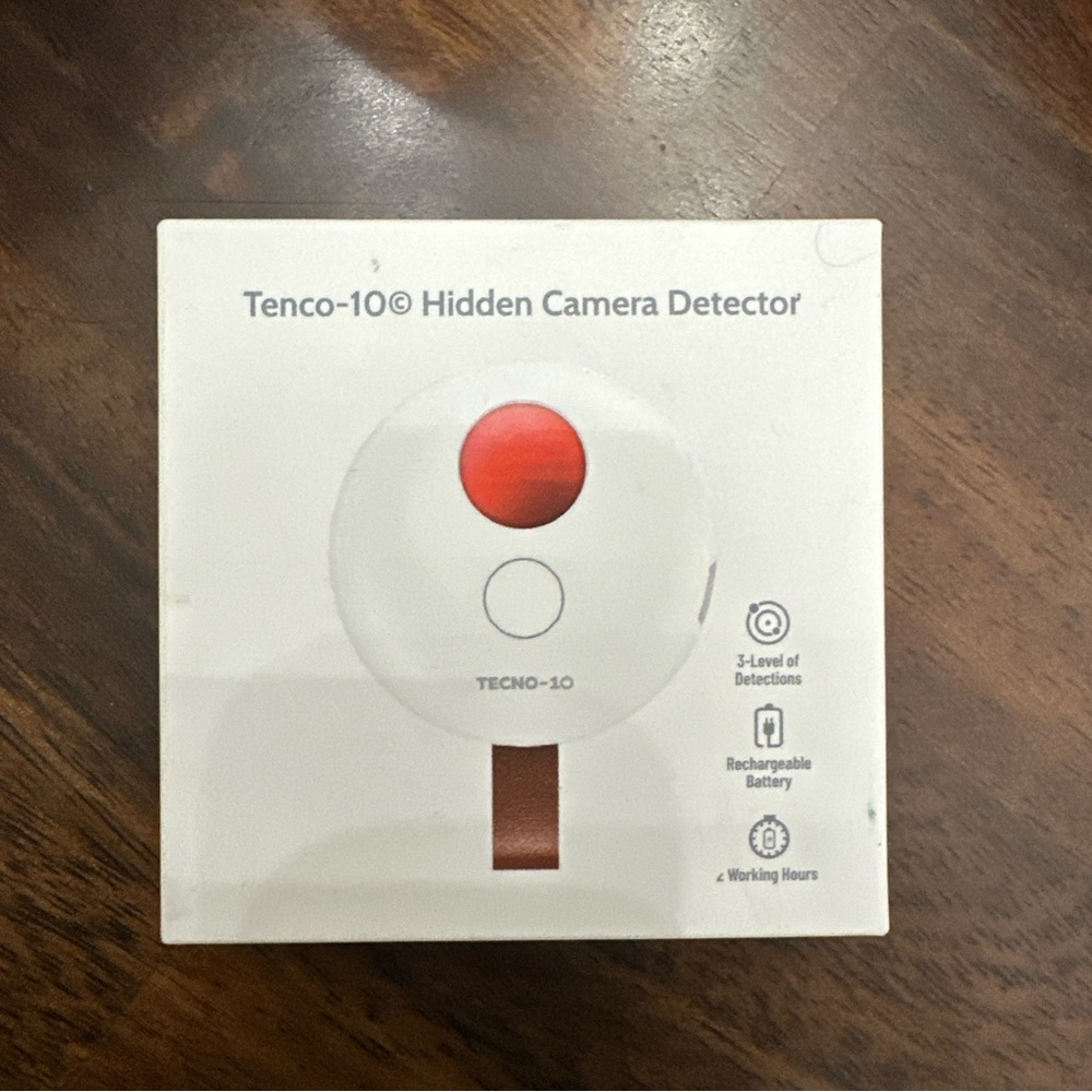 White Hidden Camera Detector